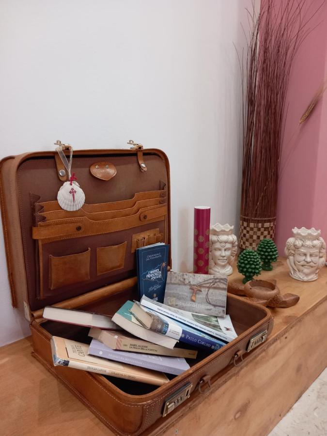 La Valigia Sul Letto Bed & Breakfast Catania Ngoại thất bức ảnh