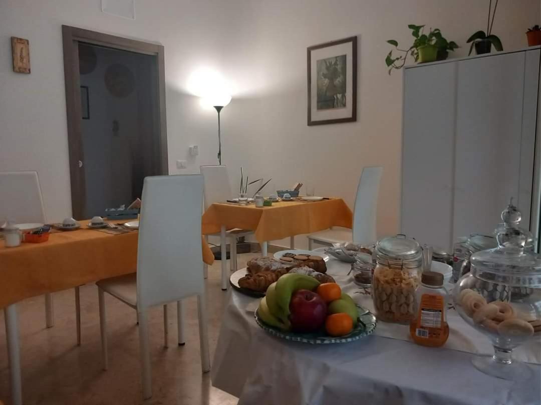 La Valigia Sul Letto Bed & Breakfast Catania Ngoại thất bức ảnh