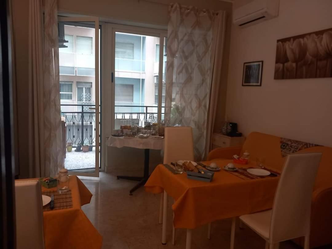 La Valigia Sul Letto Bed & Breakfast Catania Ngoại thất bức ảnh