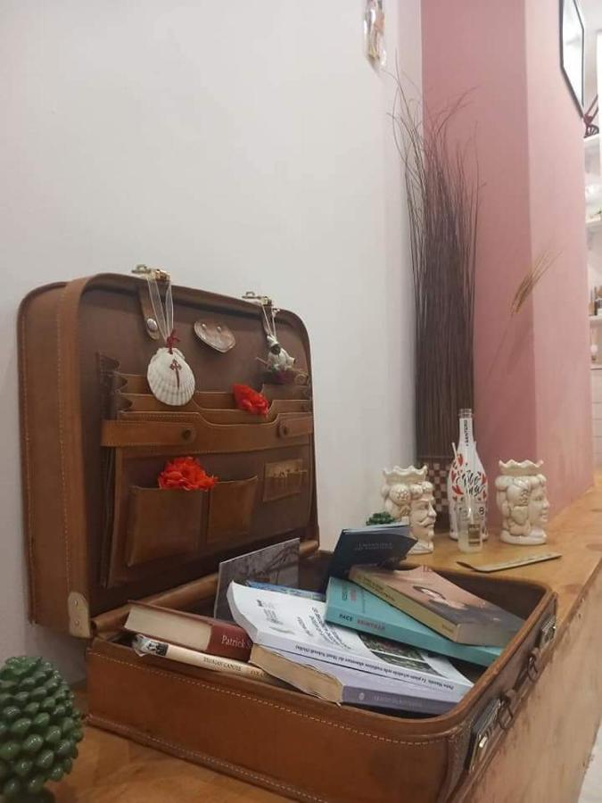 La Valigia Sul Letto Bed & Breakfast Catania Ngoại thất bức ảnh